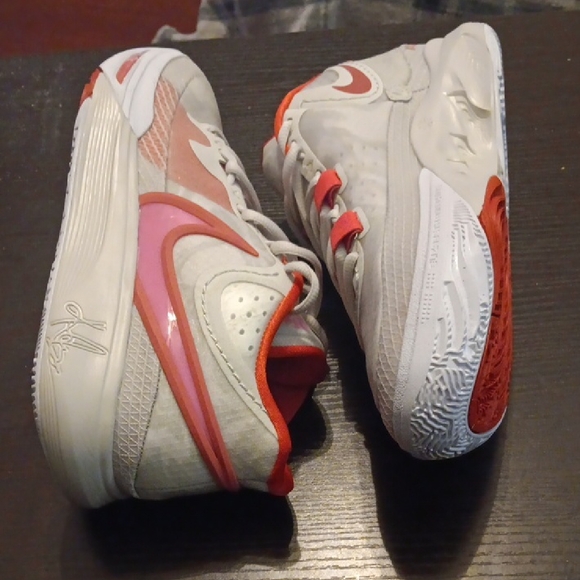 Nike Kyrie 8 Light Bone Picante Red Mens SZ 11.5 NWOB - Picture 7 of 9